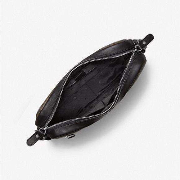 Michael kors Hudson Pebbled Leather and Logo Stripe Camera Bag - Picture 5 of 5